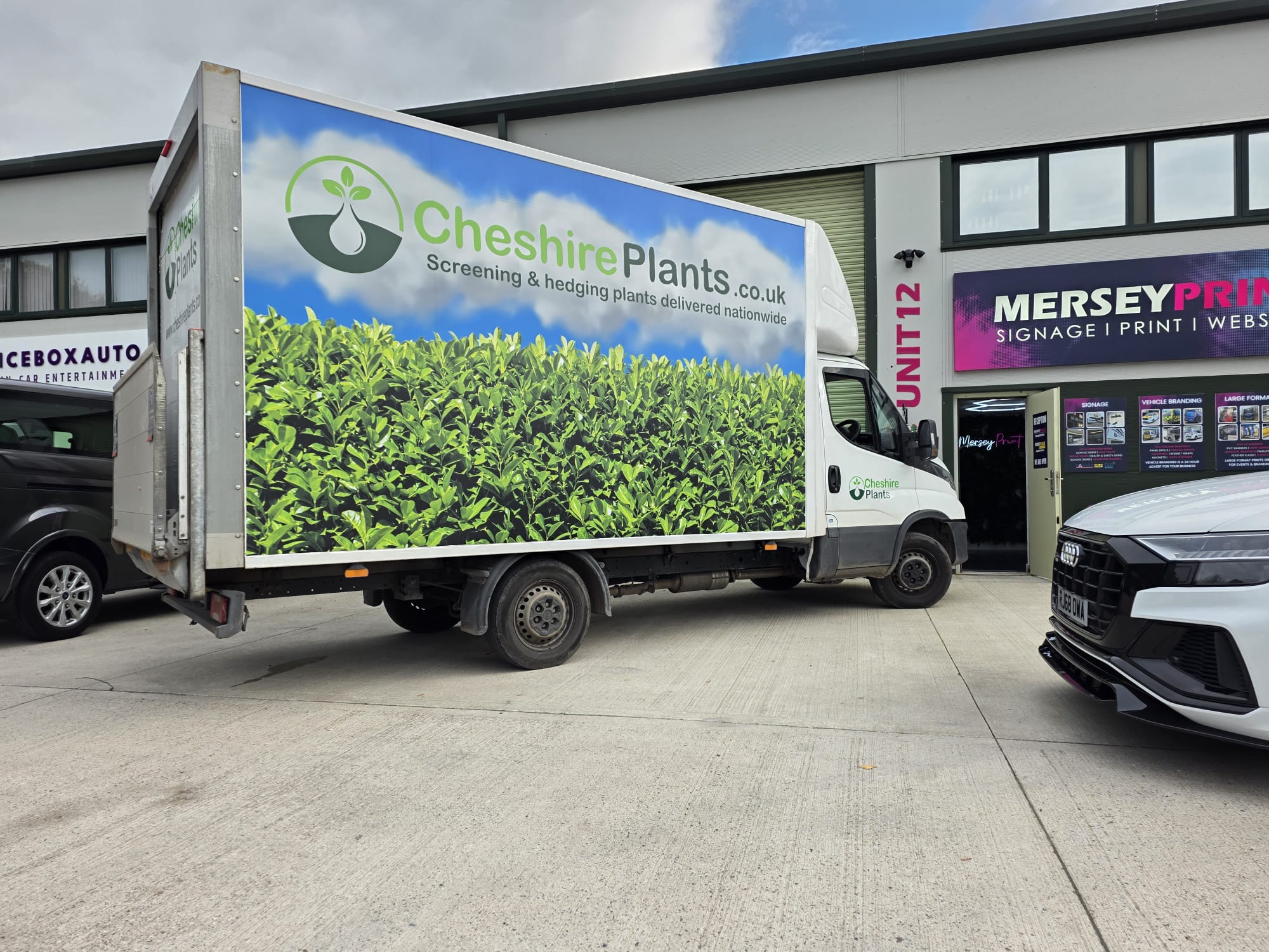 Luton Van