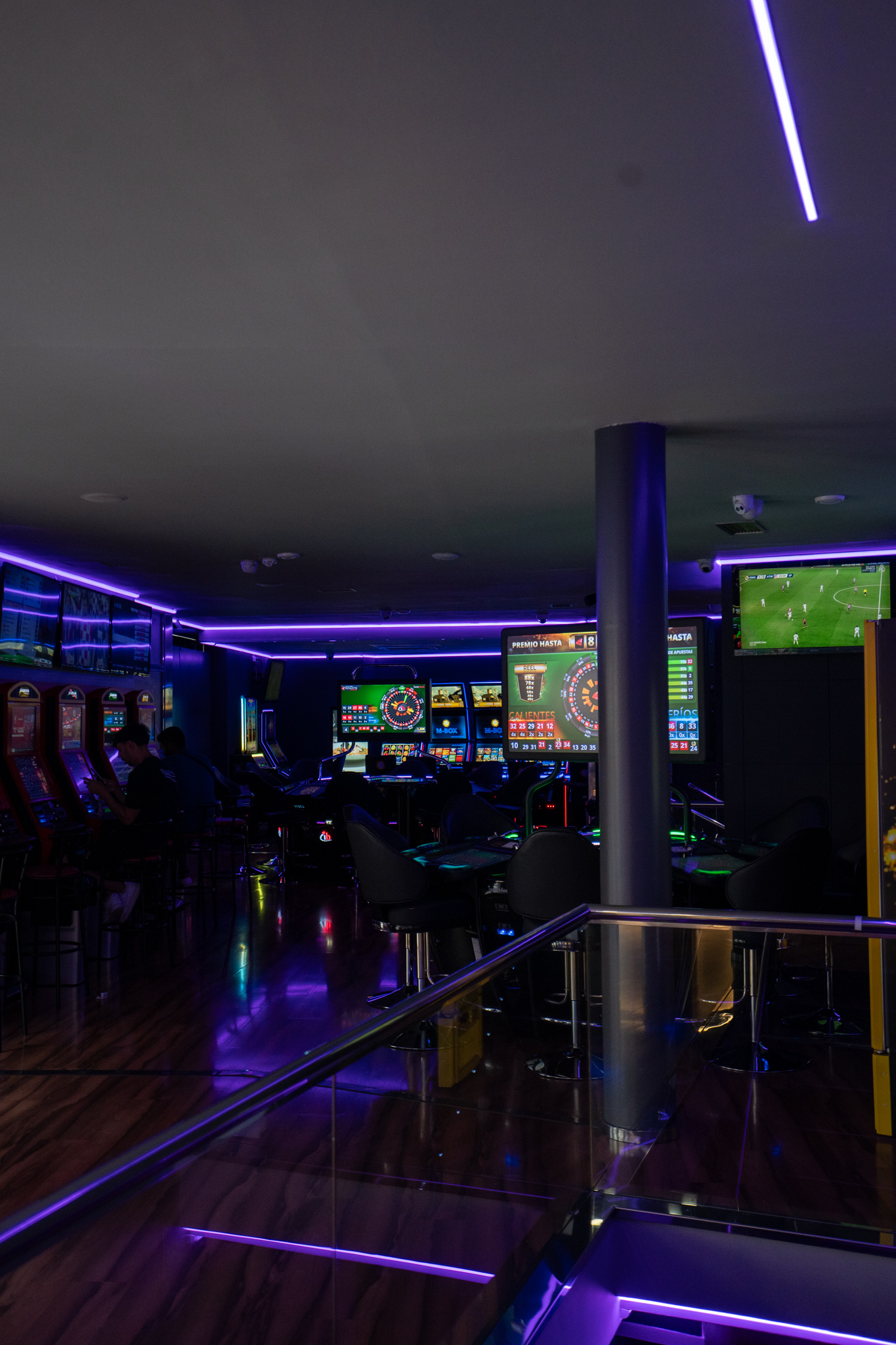 Sala de juego del Bingo Augusta con más de 200 máquinas