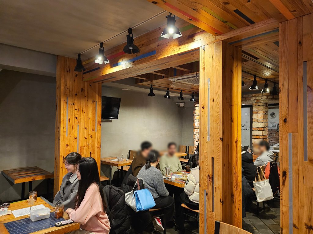 일본인과 자연스럽게 대화하는 분위기