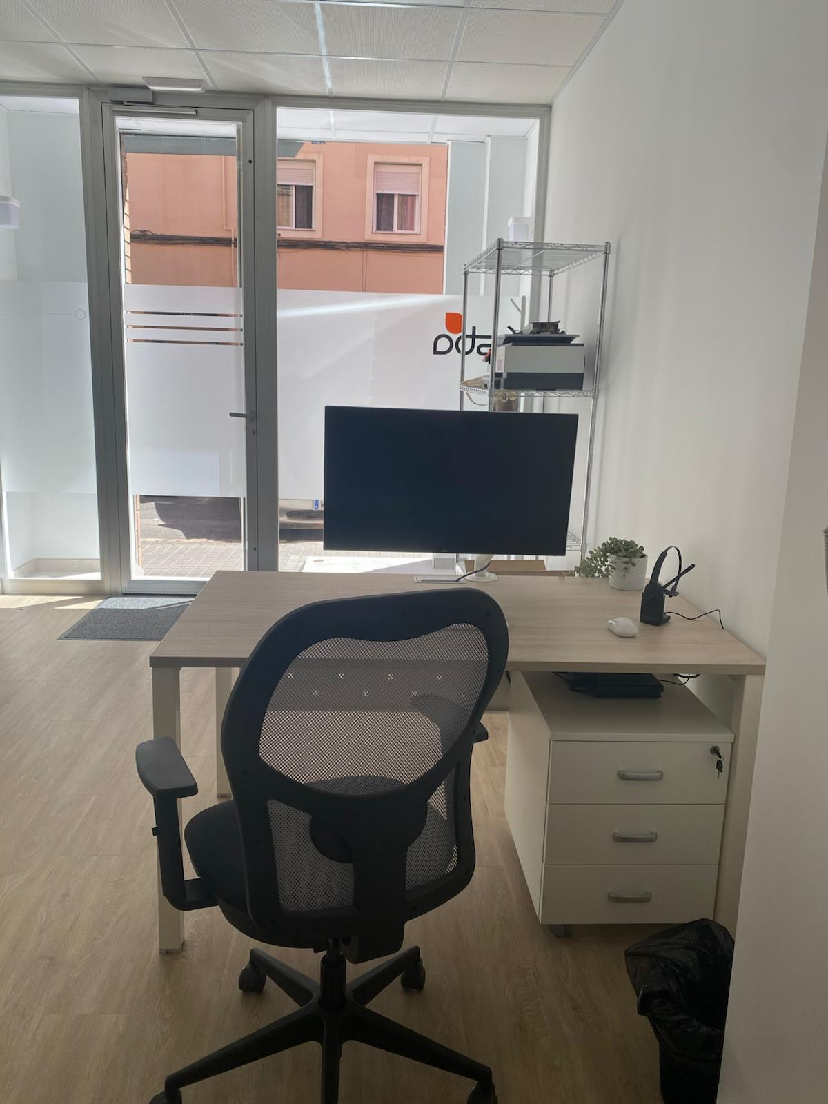 Zona de trabajo de SBA Informática en Valencia
