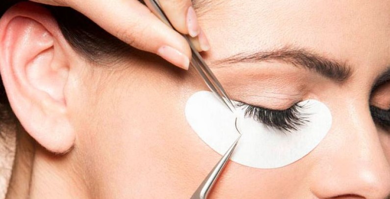 Cejas & Pestañas