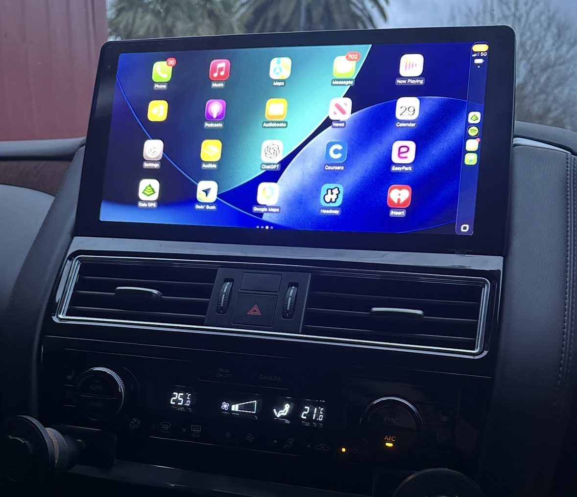 Z Innovations 13.2” Y62 Screen Upgrade