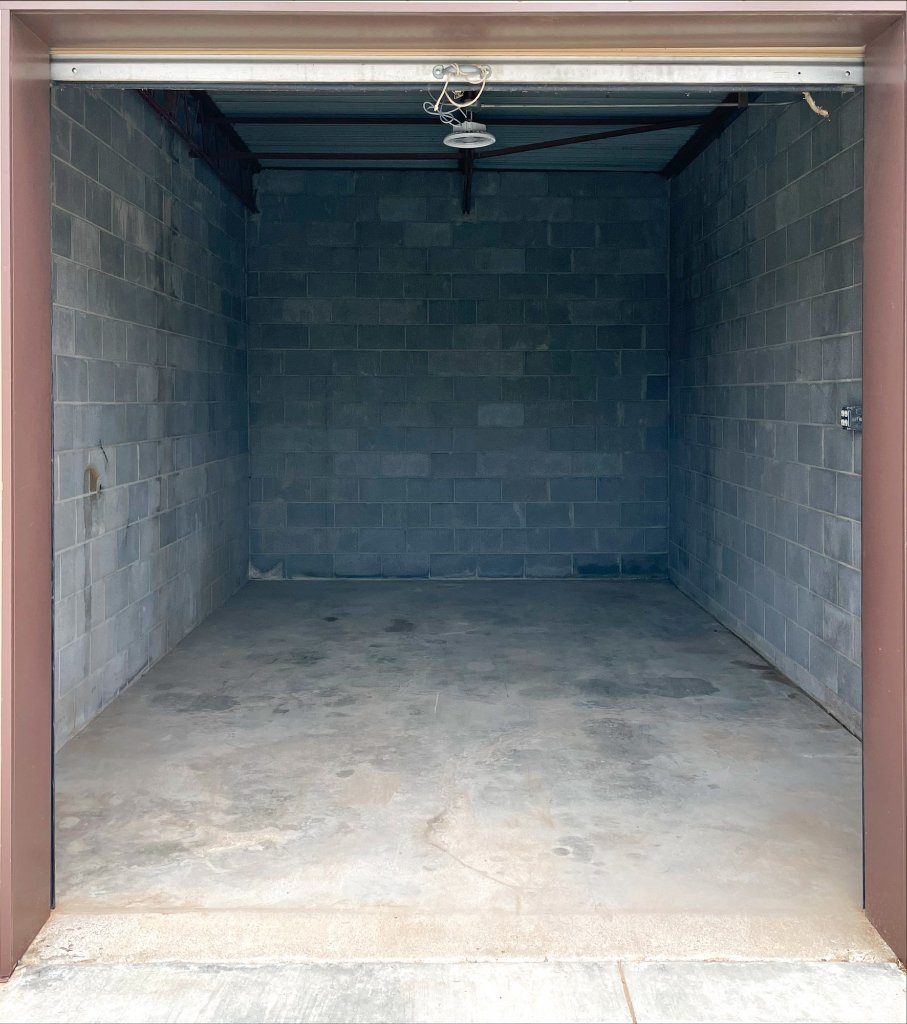 Storage unit interior