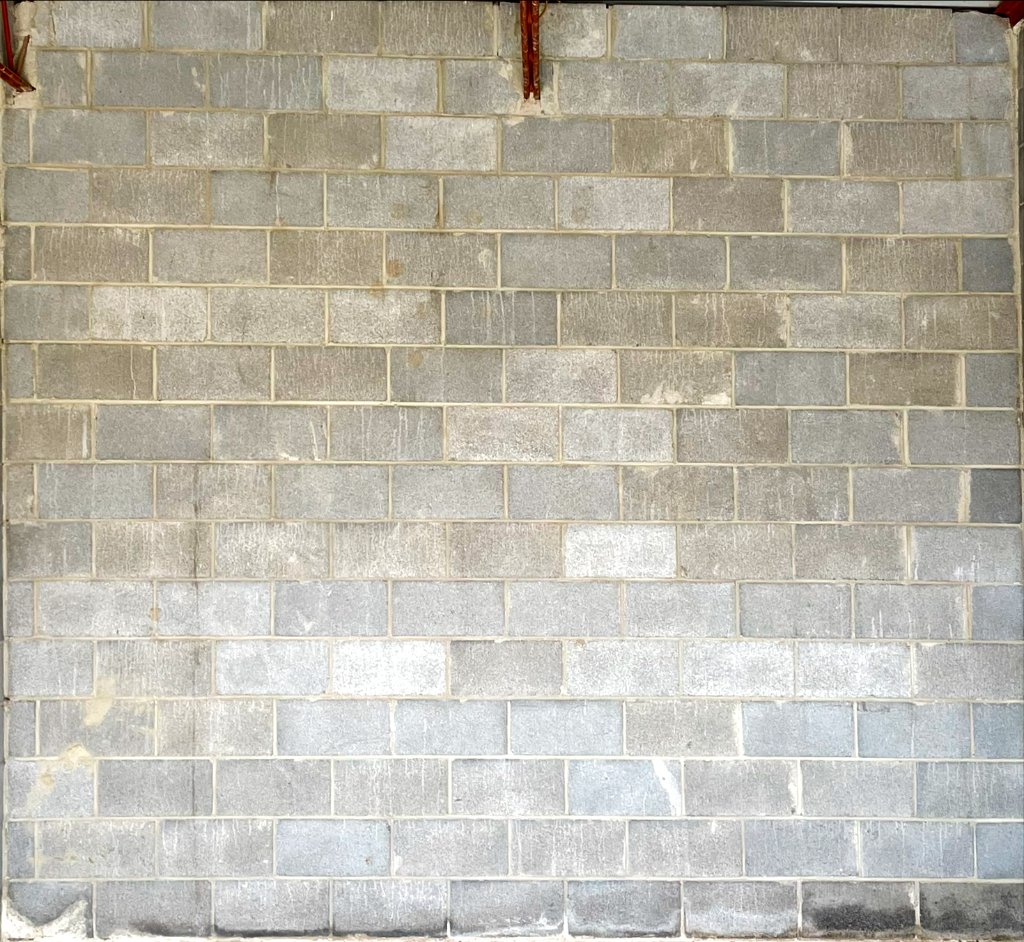 Storage unit wall
