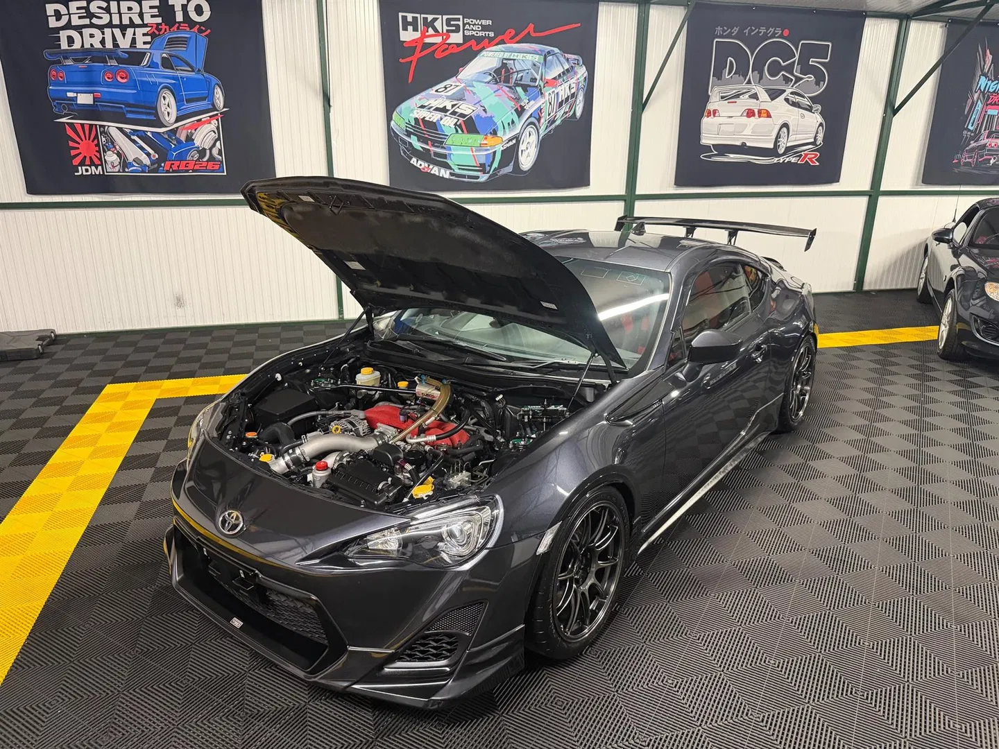 2016 TOYOTA GT86 2.0 Limited HKS Supercharged JDM Import - photo 2