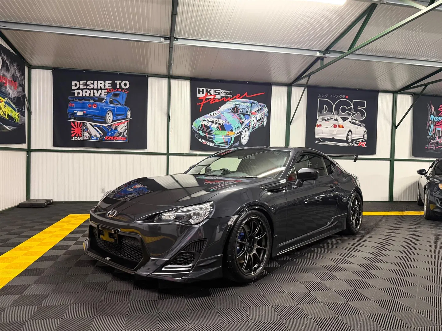 2016 TOYOTA GT86 2.0 Limited HKS Supercharged JDM Import - photo 3