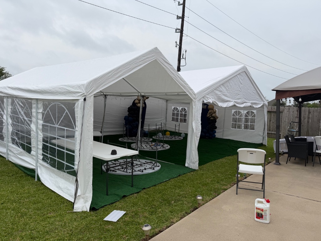 Double tent install at night — dedication behind the scenes 🌙