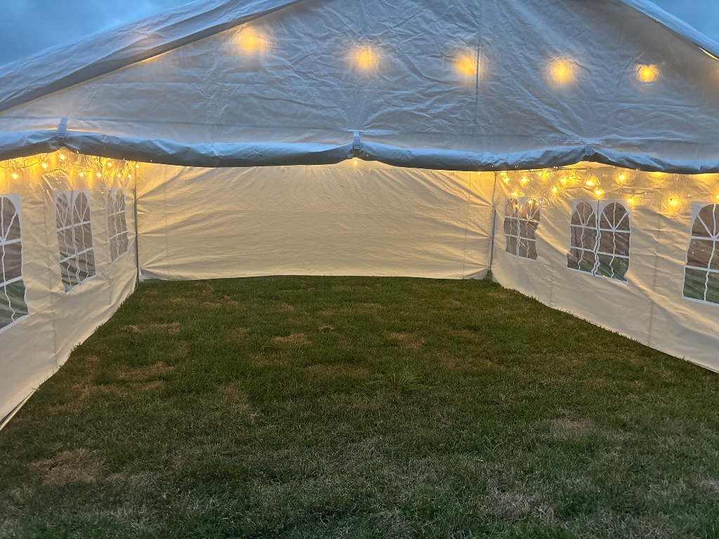 Double canopy with chairs & banquet tables — effortlessly grand 🎊