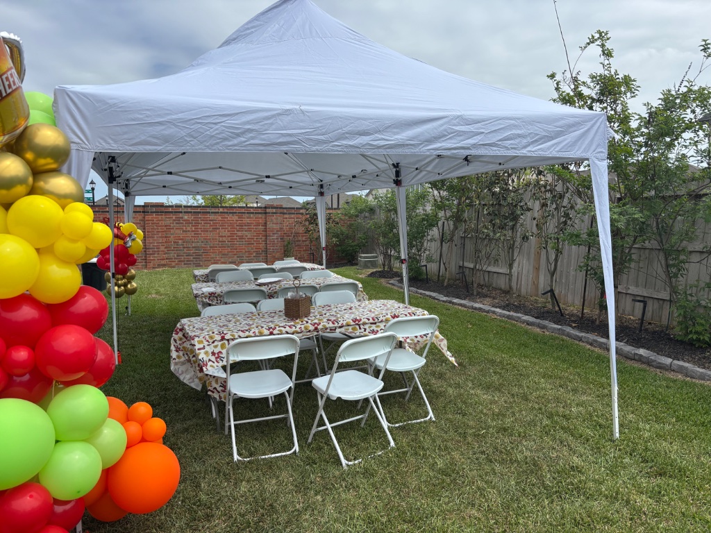 Fiesta party — vibrant linens, chairs & balloon columns 🎉