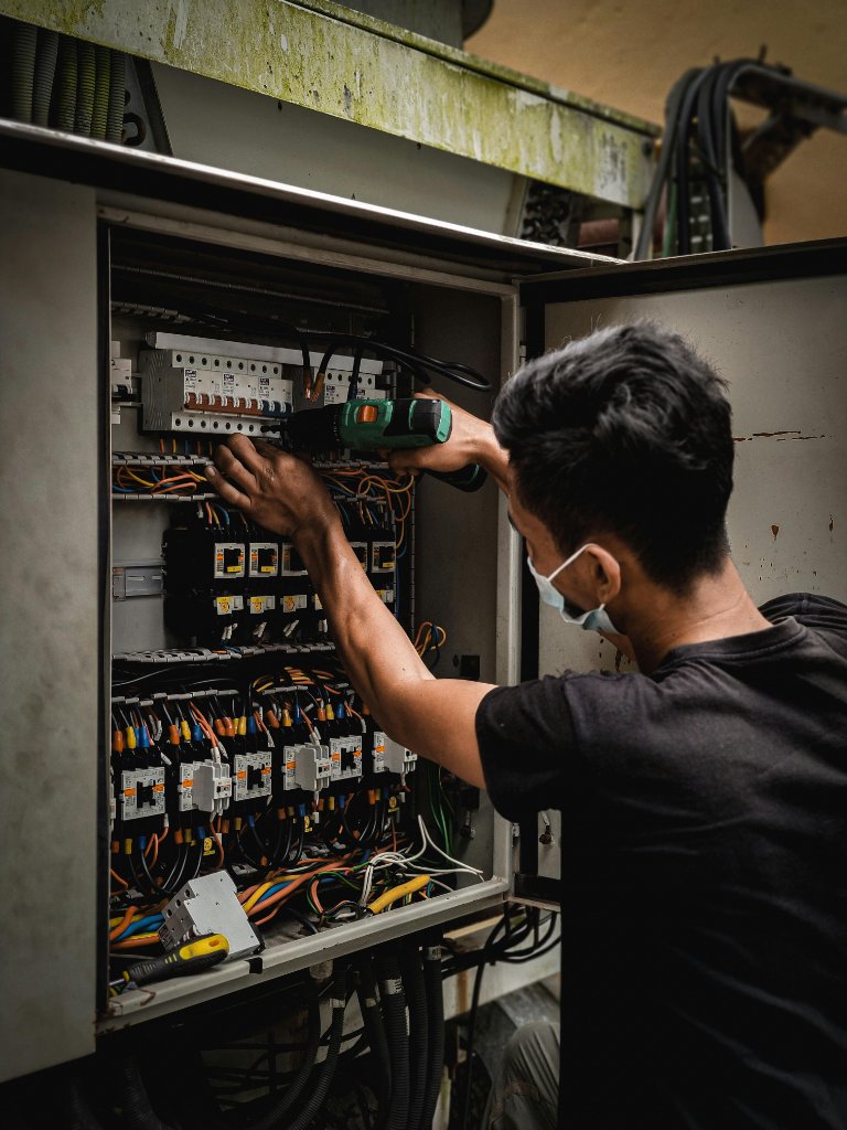 Lakewood Power Solutions (Preview)