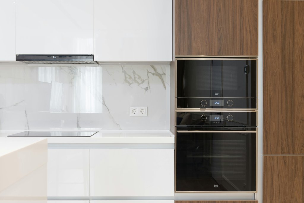 Monsey Fridge & Oven (Preview)