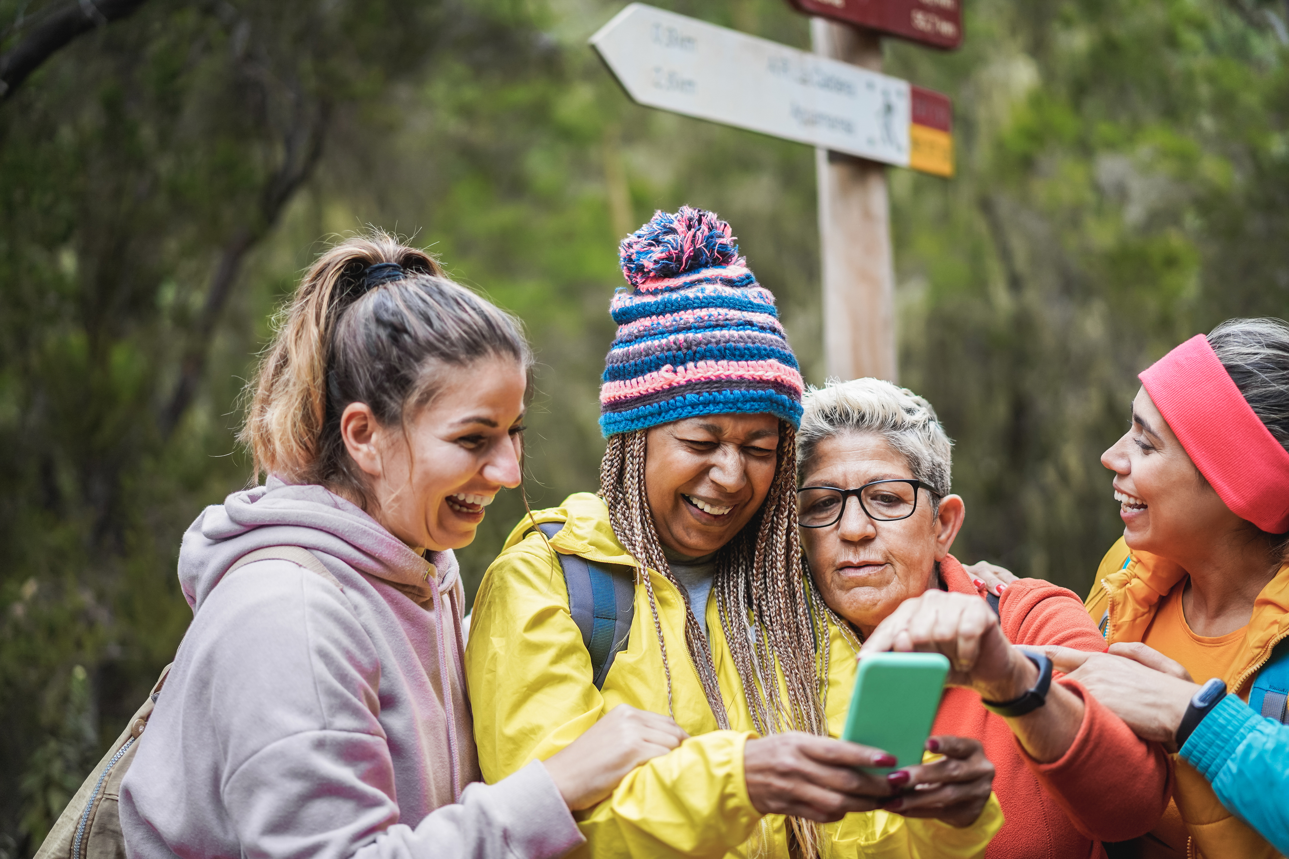 How to Organize a Photo Scavenger Hunt for Any Event (Complete Guide)