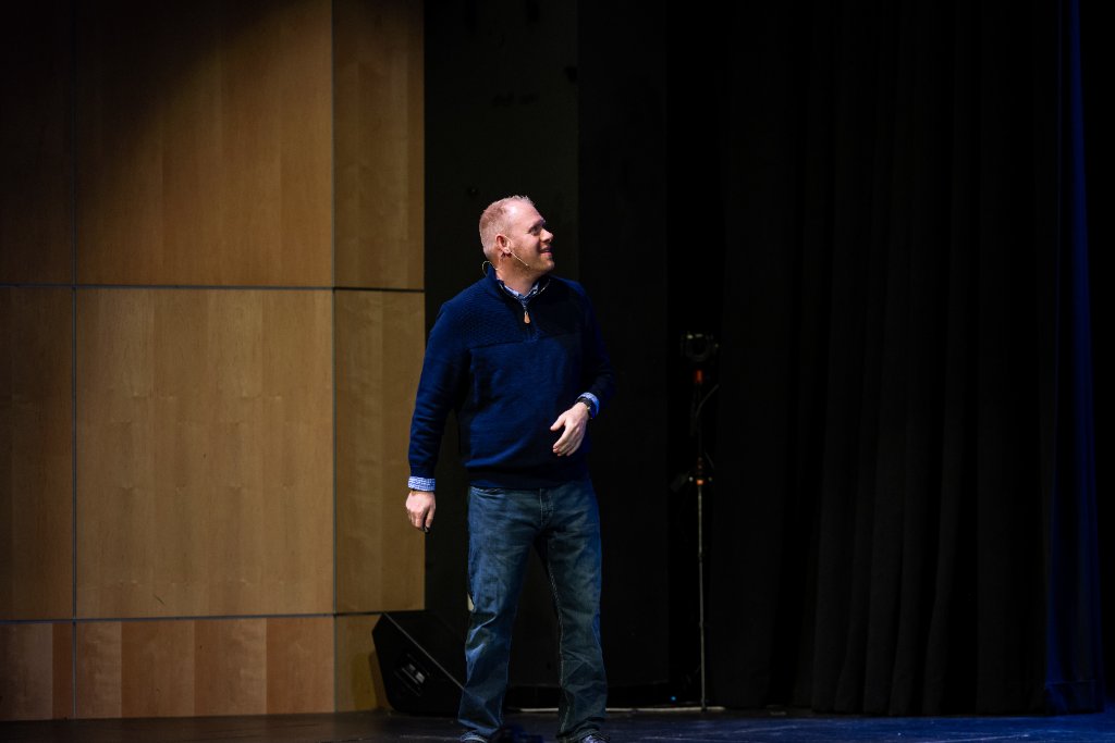 How to Create a Strong Opening for a Business Talk