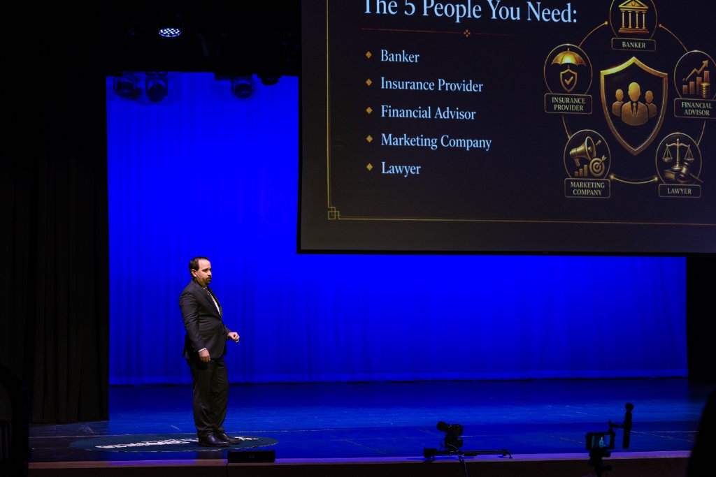 How to Talk About Managing Change in a Growing Business