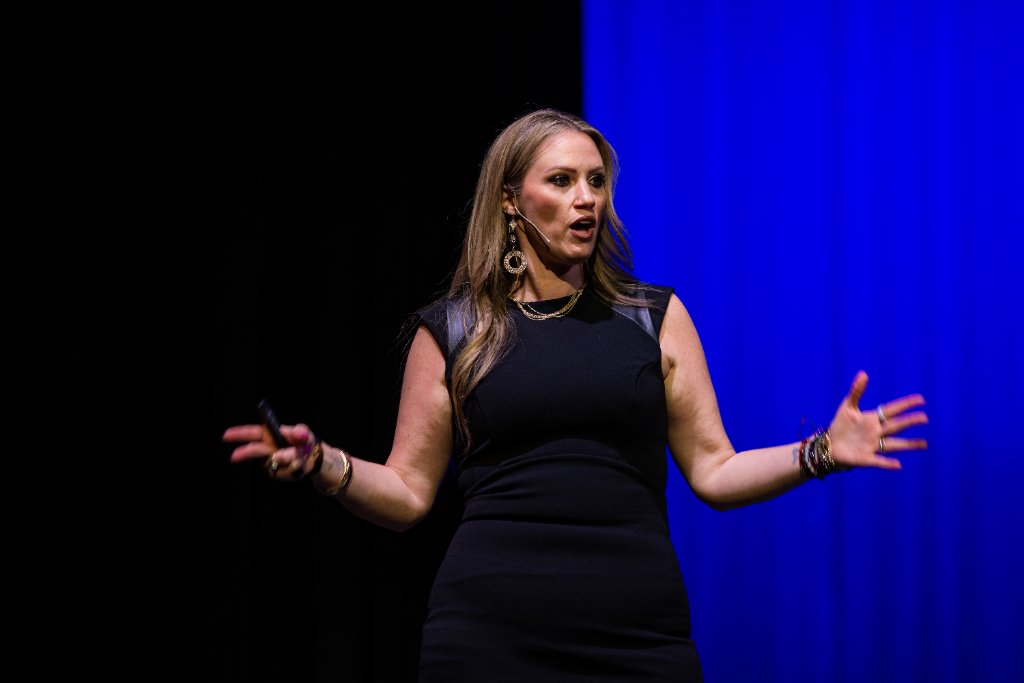 How Lawyers Can Make Business Law Talks More Practical