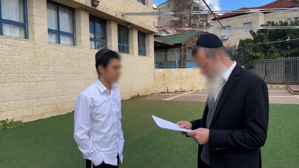 מבצעים