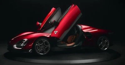 33 Stradale (2023)
