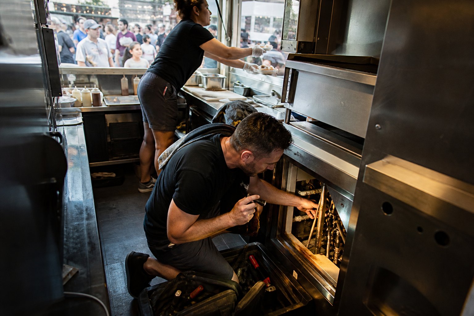 How to Handle Equipment Breakdowns During a Busy Event