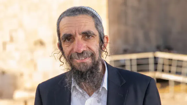 הנהגה רוחנית חדשה | הרב מרדכי הס מונה לרב מושב נווה