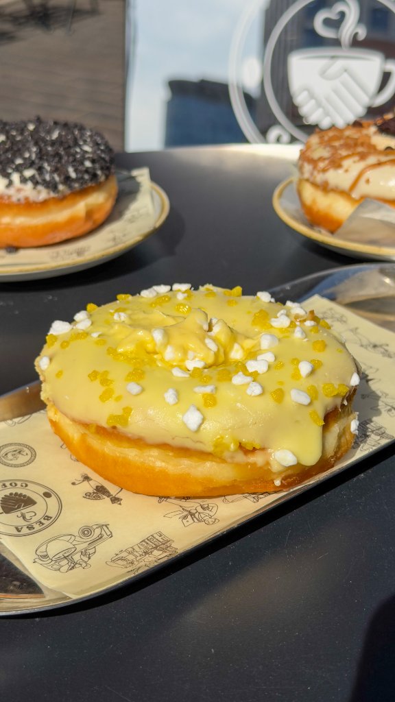 Lemon Meringue Doughnut