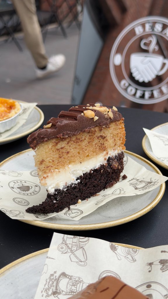 Choc Hazelnut Ganache Cake