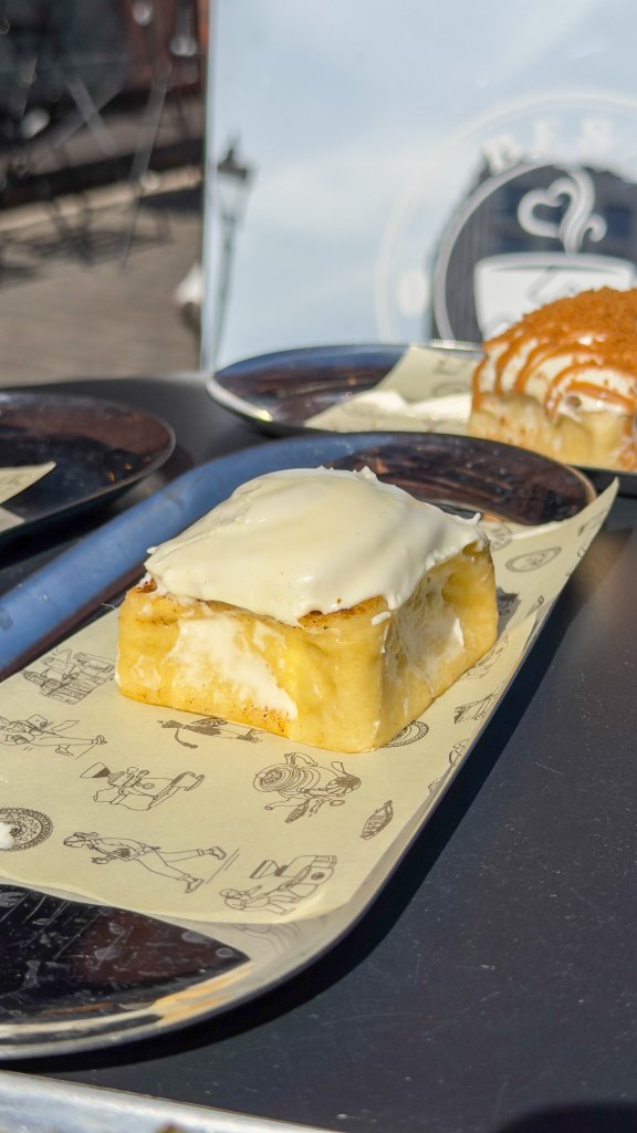 Cream Cheese Cinnamon Bun