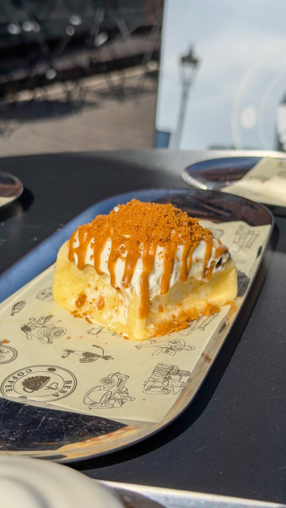 Bischoff Cinnamon Bun