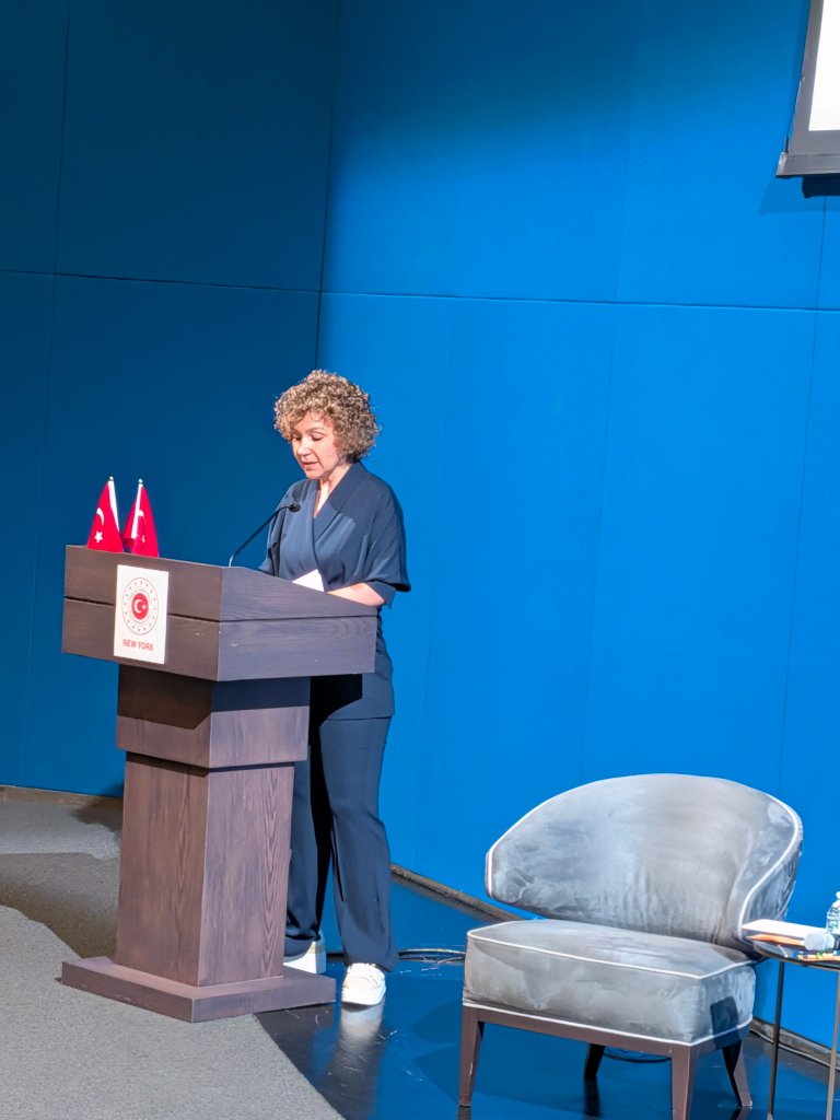 Duygu Ozen opening the Carbon-First Marketing Forum