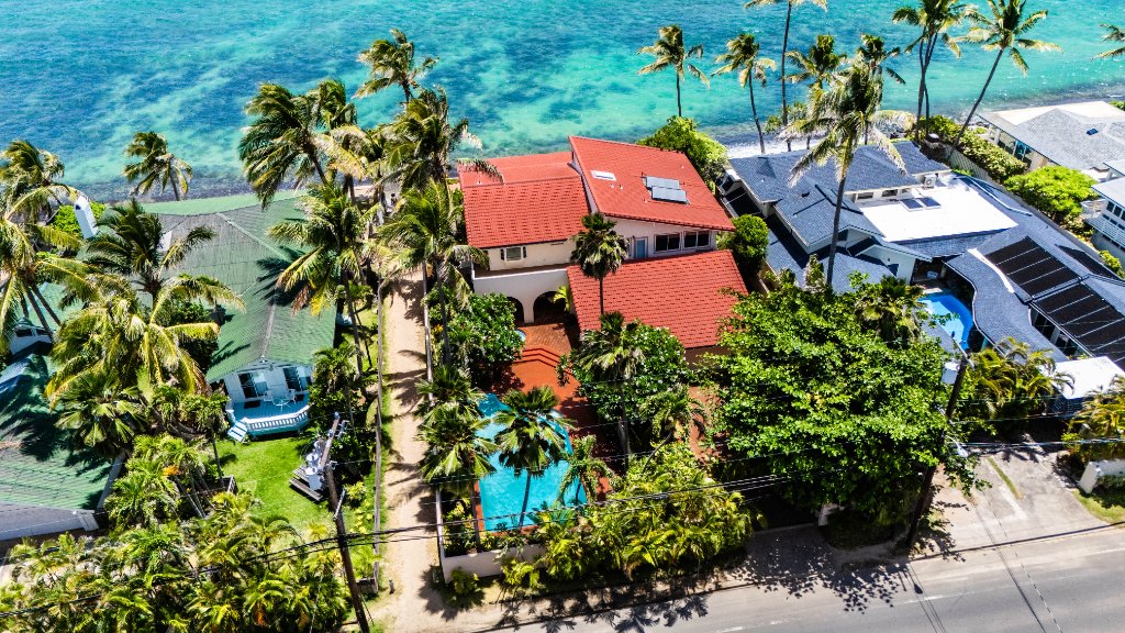 Lanikai Oceanfront - Hawaii real estate video