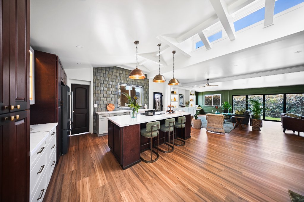 Kaneohe Bay Home - Hawaii real estate video