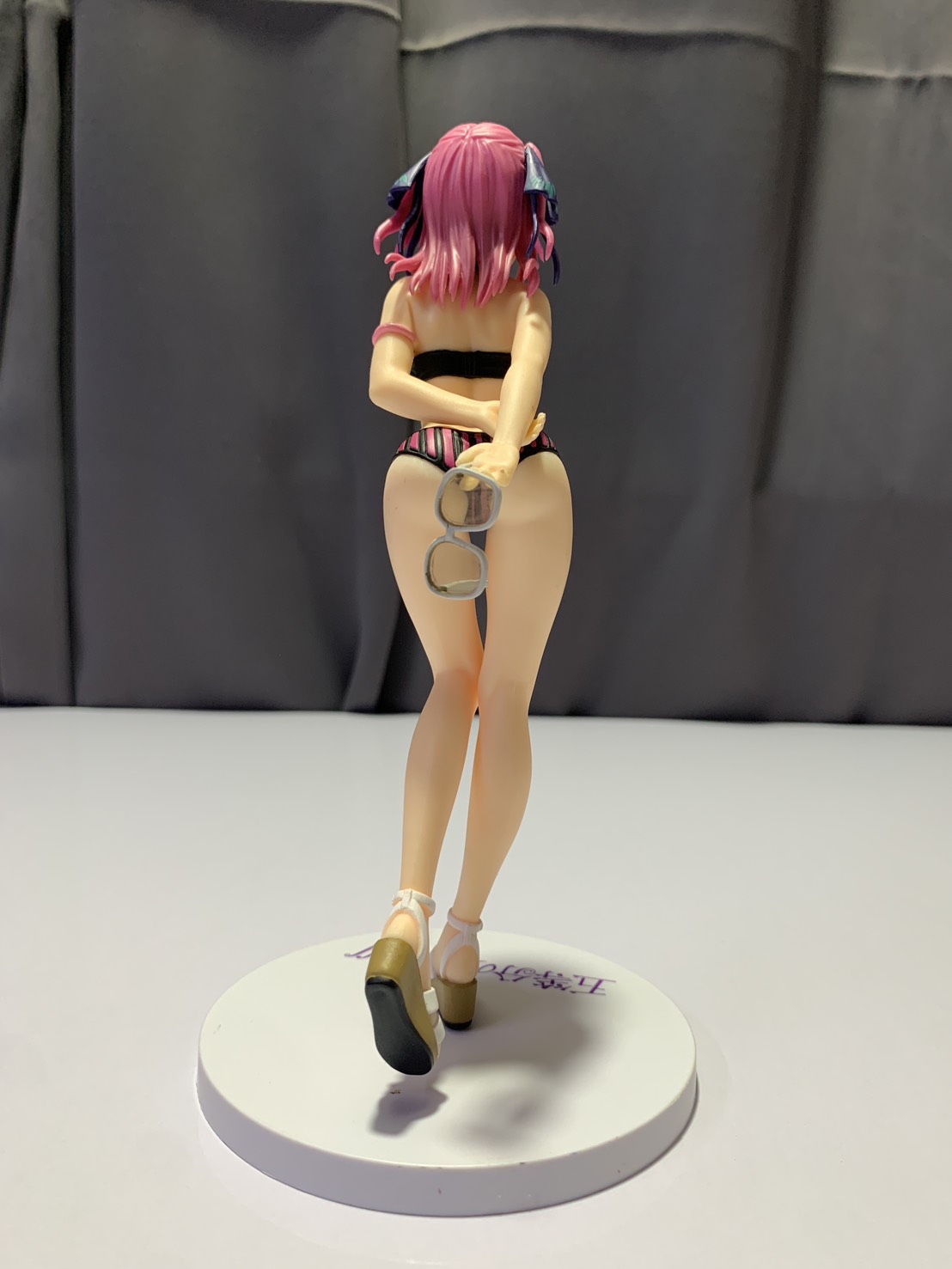 YU006-043 Figure Model 4