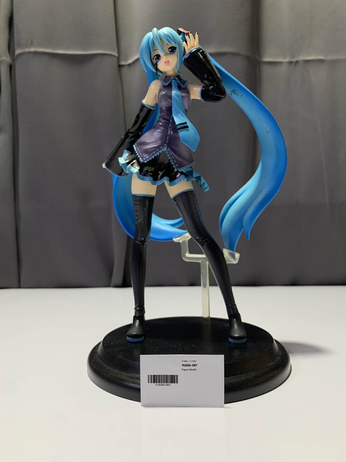 YU006-087 Figure Model 2