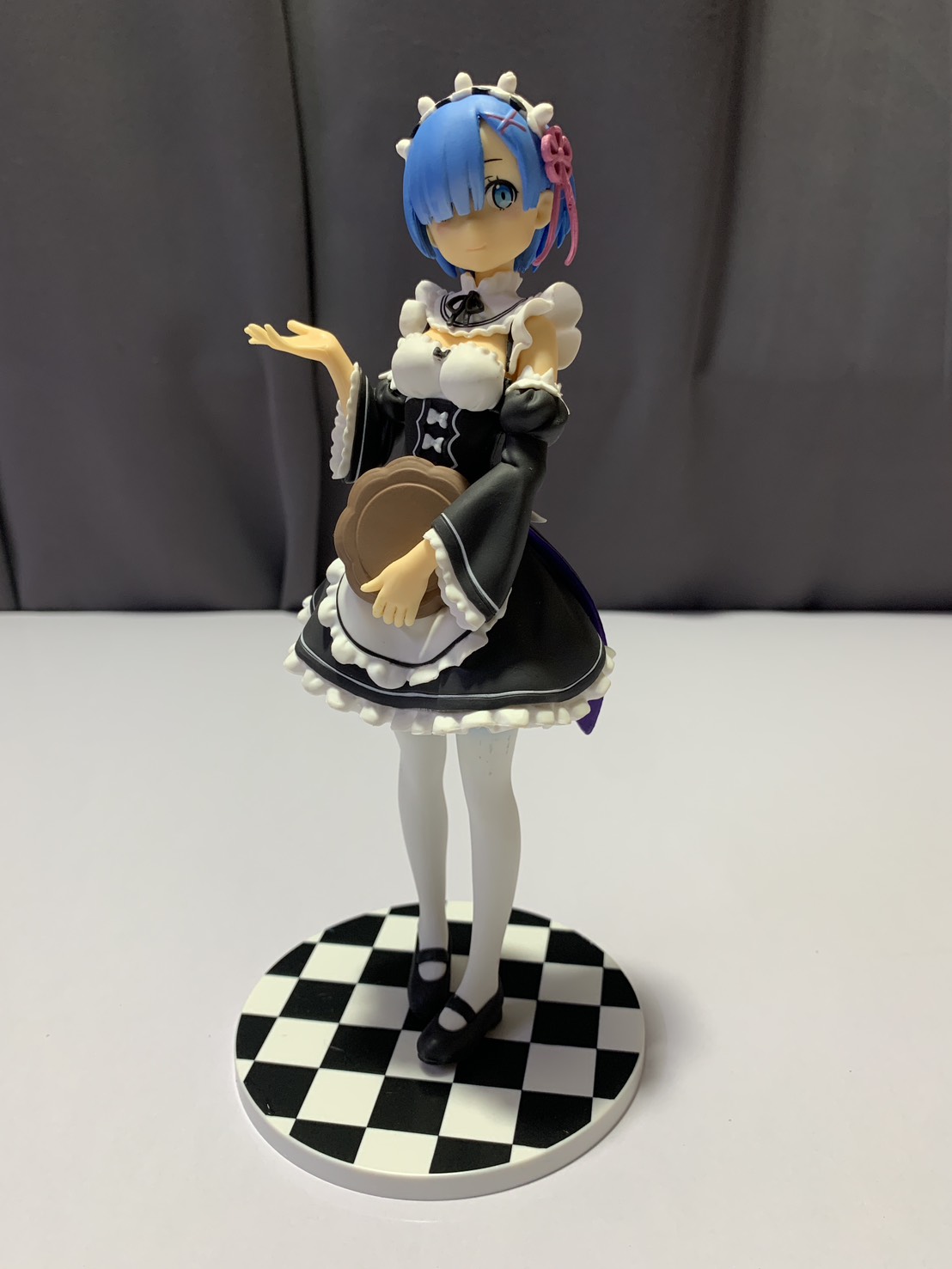 YU006-024 Figure Model 1