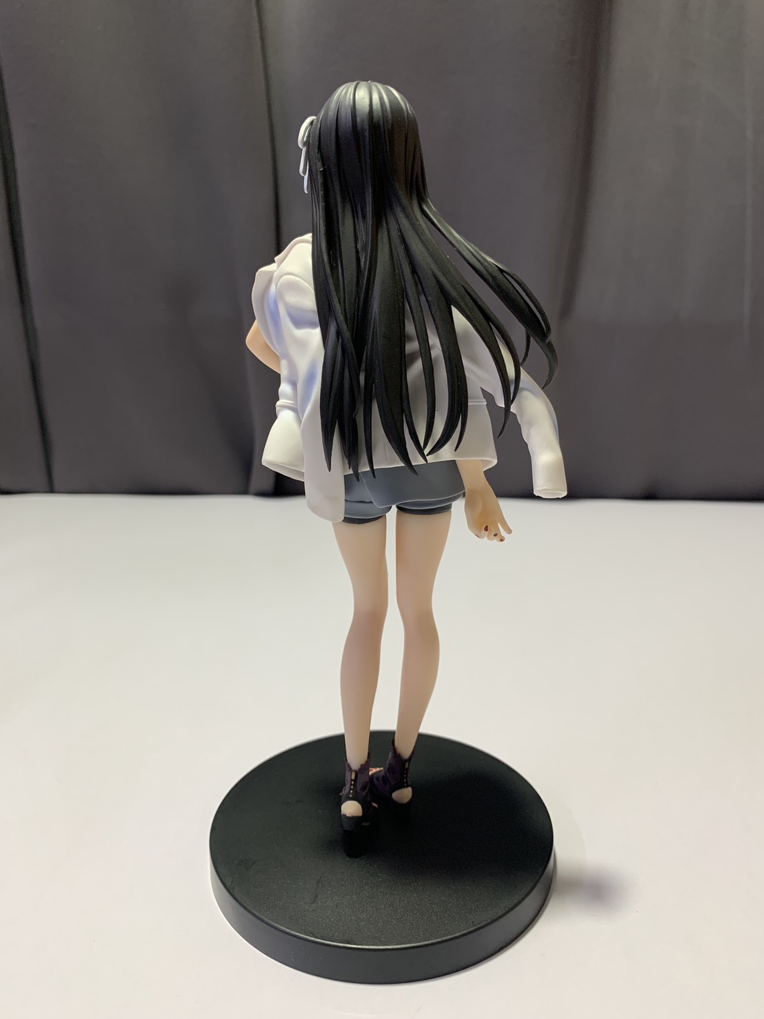 YU006-048 Figure Model 4