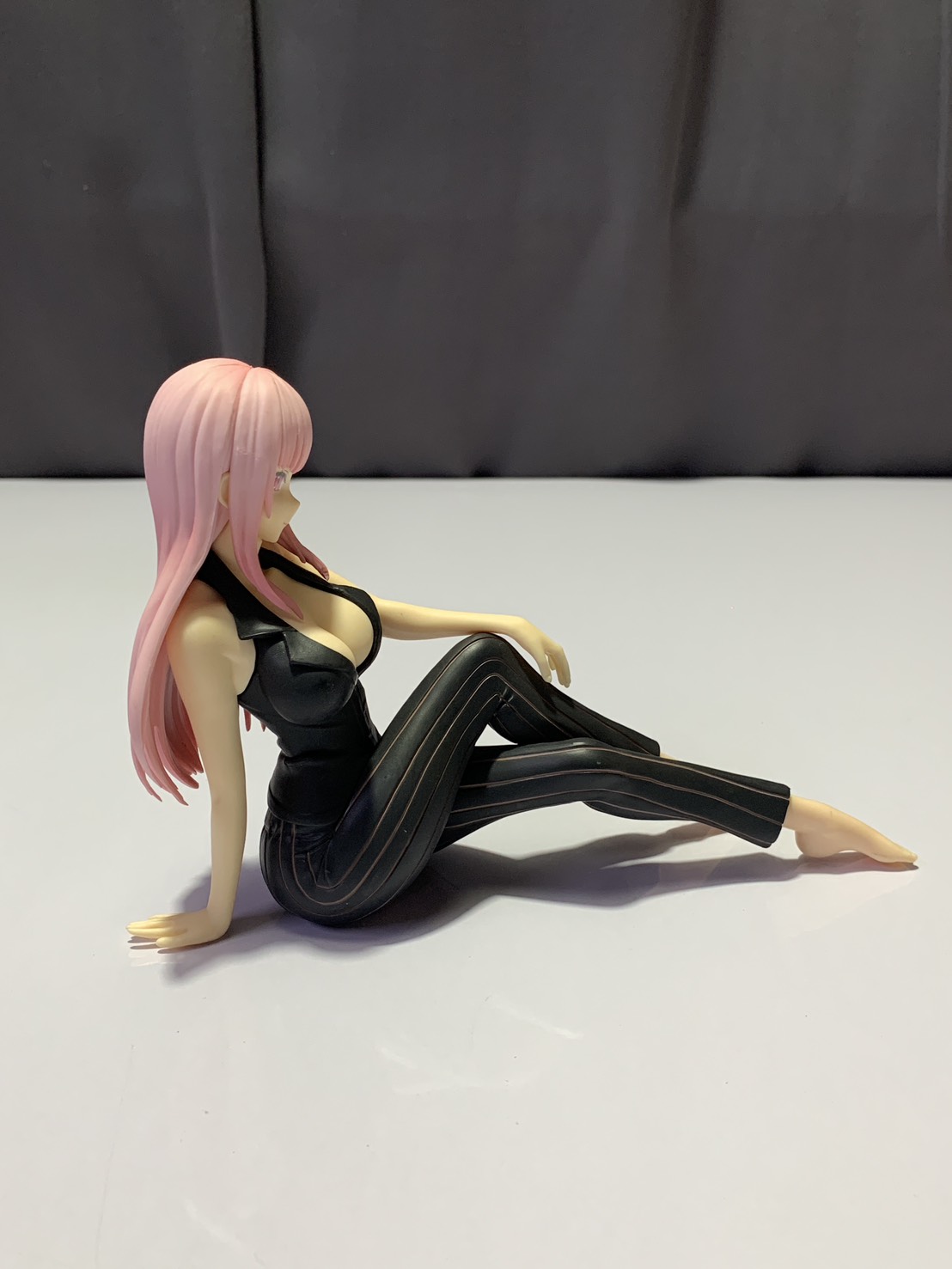 YU006-019 Figure Model 5