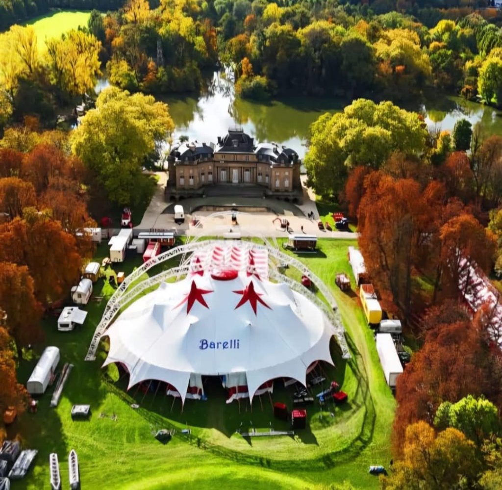Zeltpalast Circus Gebrüder Barelli Luftaufnahme - Saison 2026
