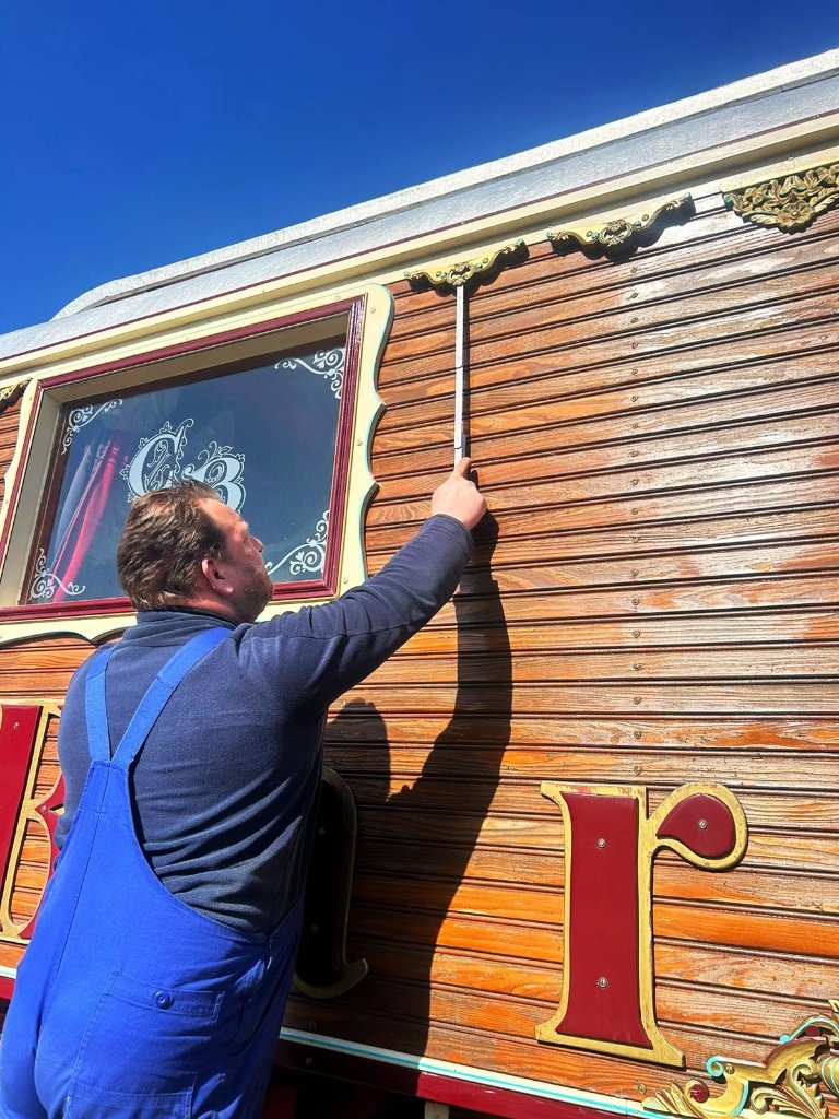 Timmy Barelli Circus Tradition