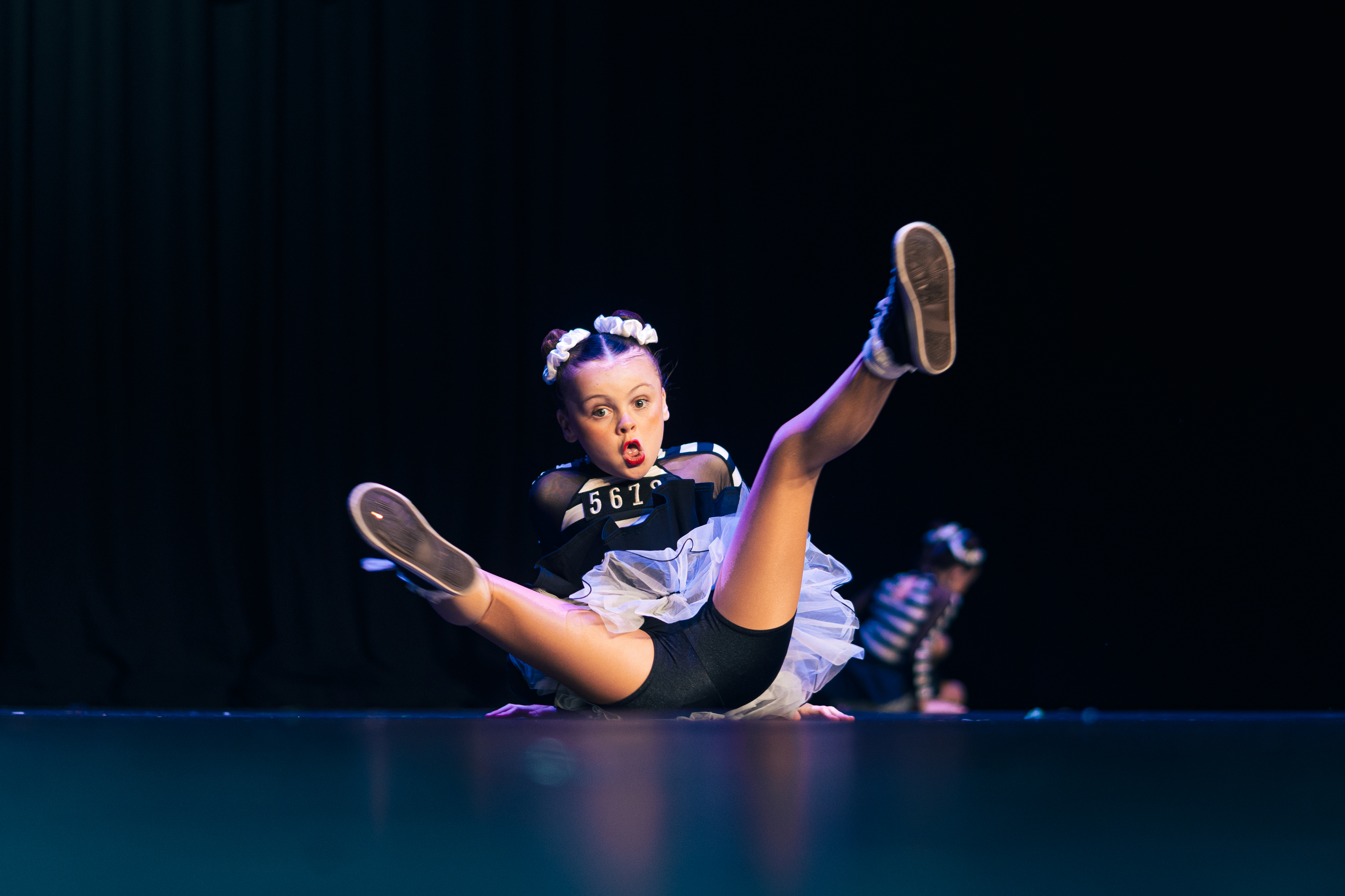 That's Showbiz dance competition performance - photo 25