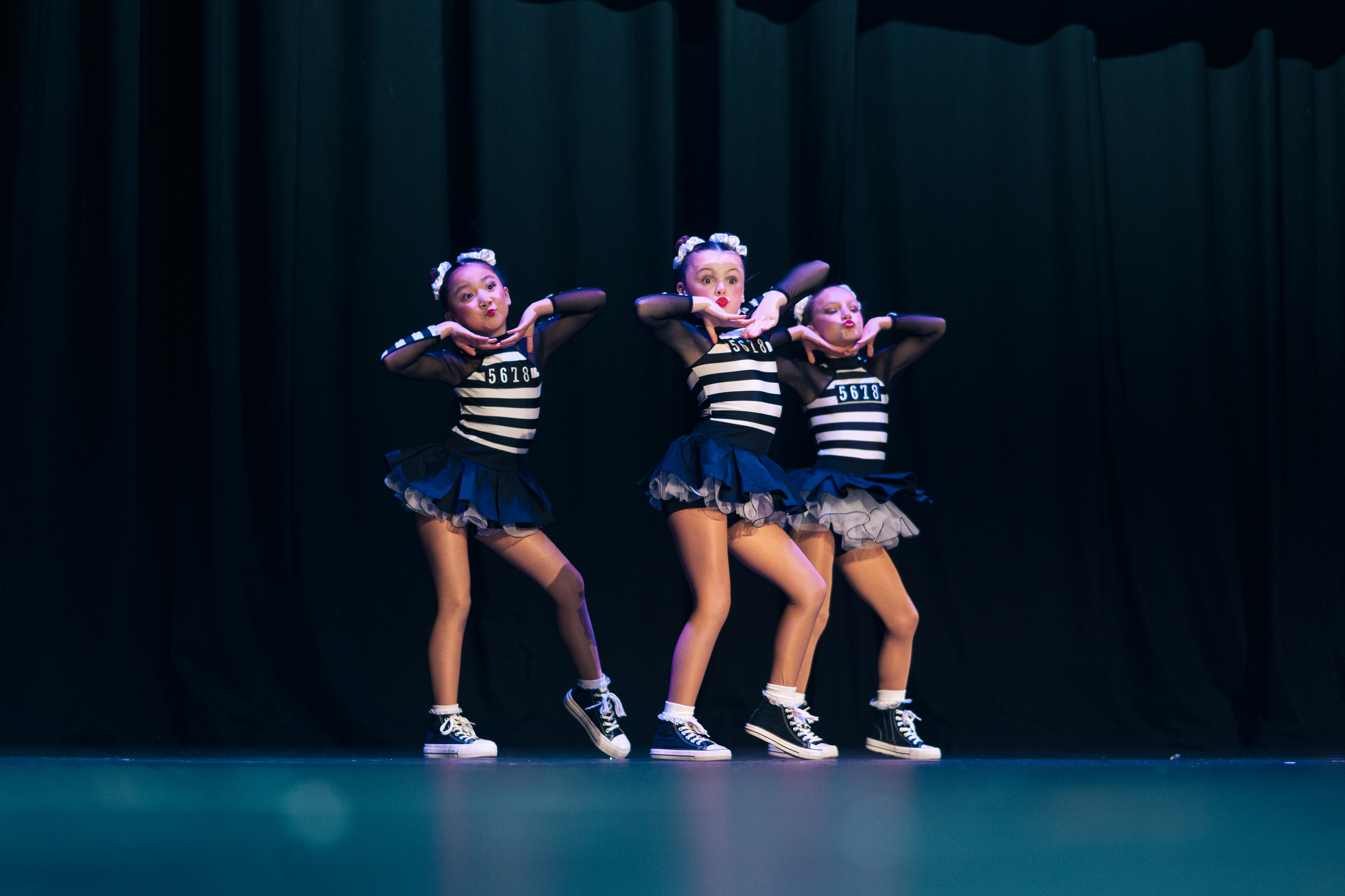 That's Showbiz dance competition performance - photo 45