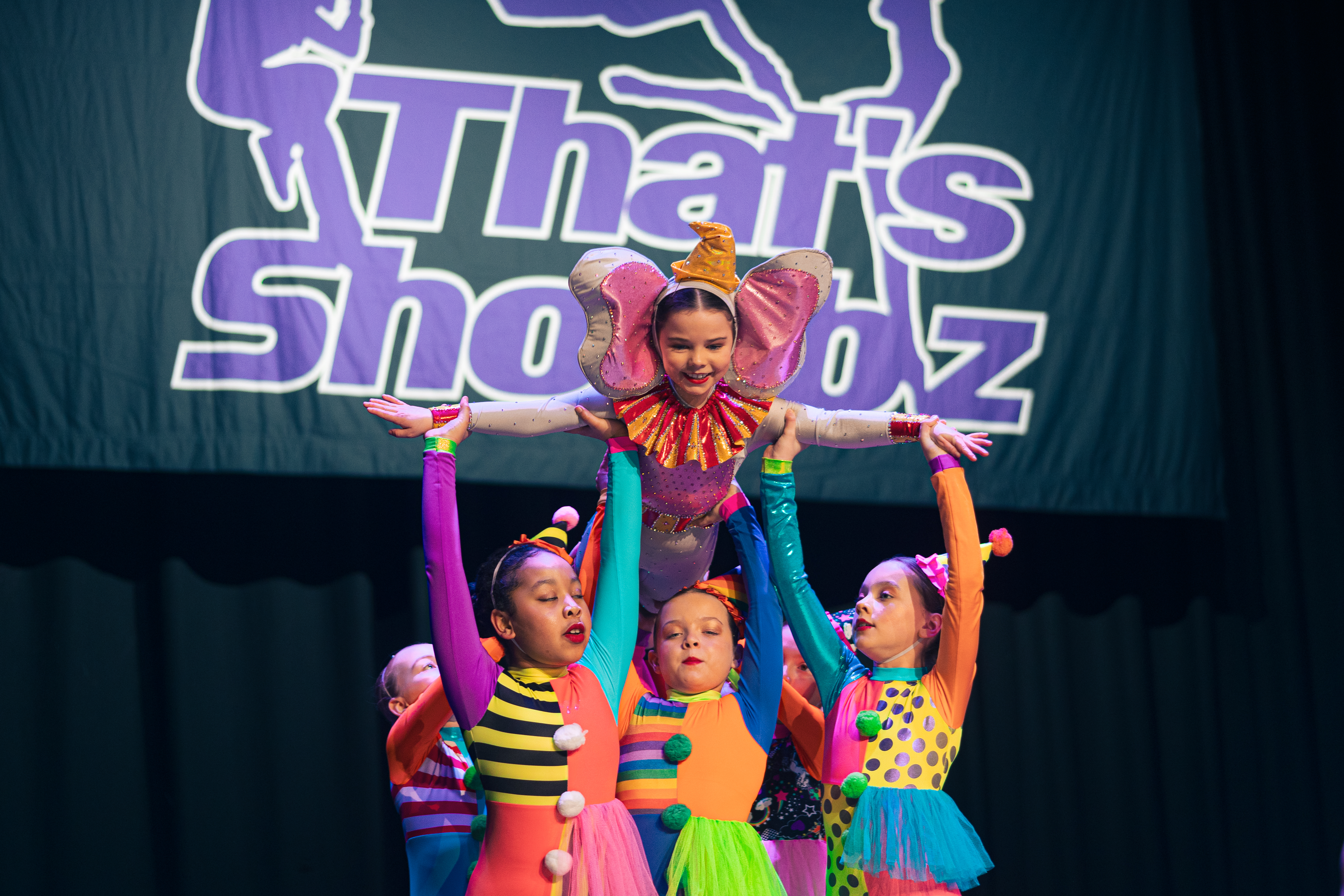 That's Showbiz dance competition performance - photo 10
