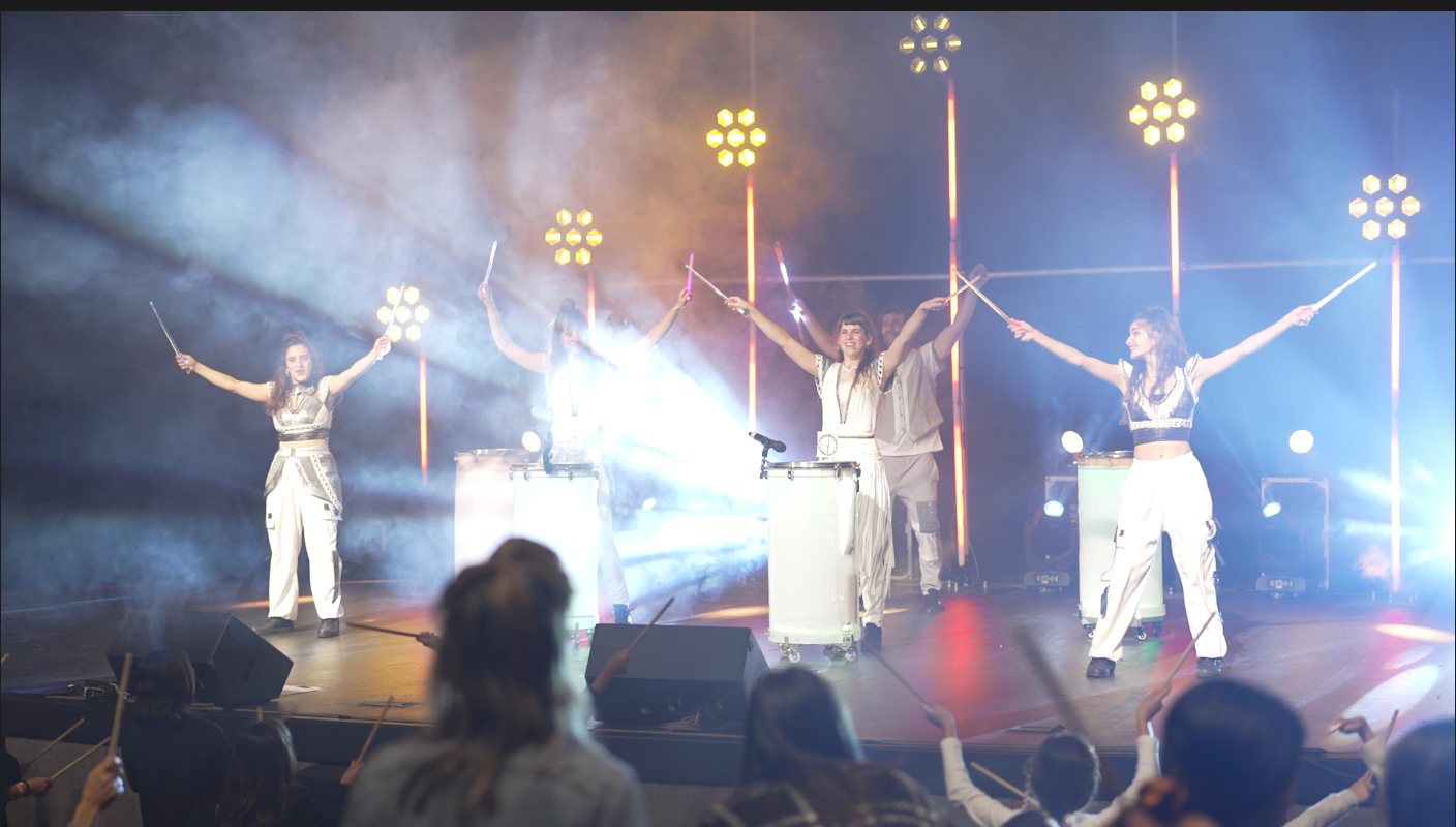 מופע לחנוכה - בקצב האור gallery image 9