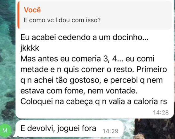 Conversa sobre controle ao comer doce