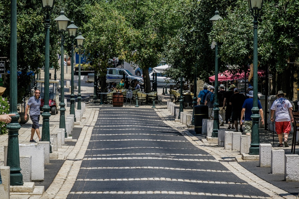 שכונת המושבה בזכרון יעקב - מדריך מגורים ונדל״ן