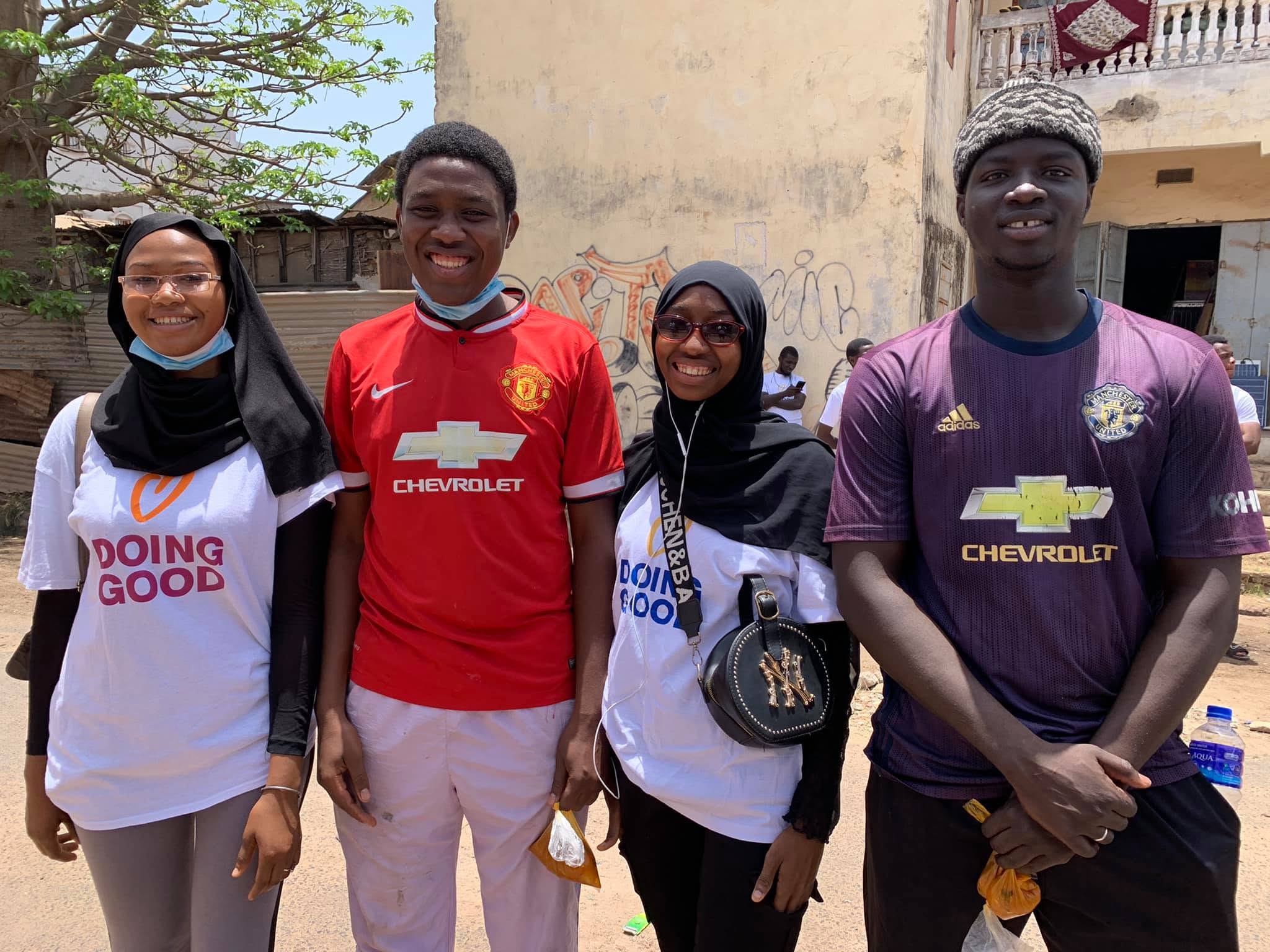 Ambassadors posing after the cleanup