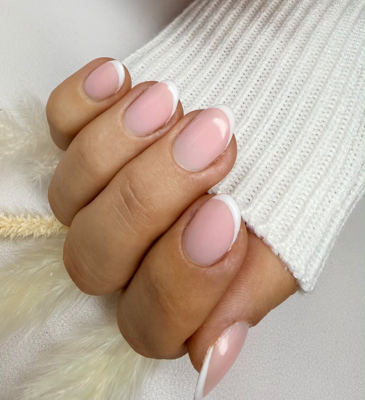 Pink nails with white French tips