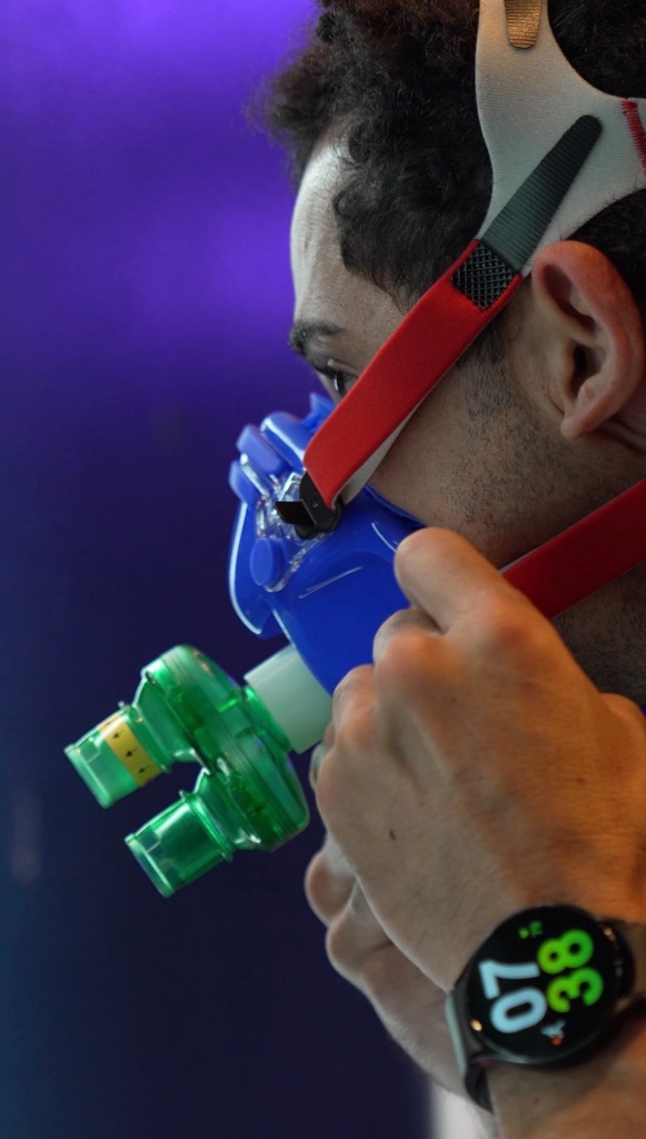 E-WOT (Exercise With Oxygen Therapy) Training