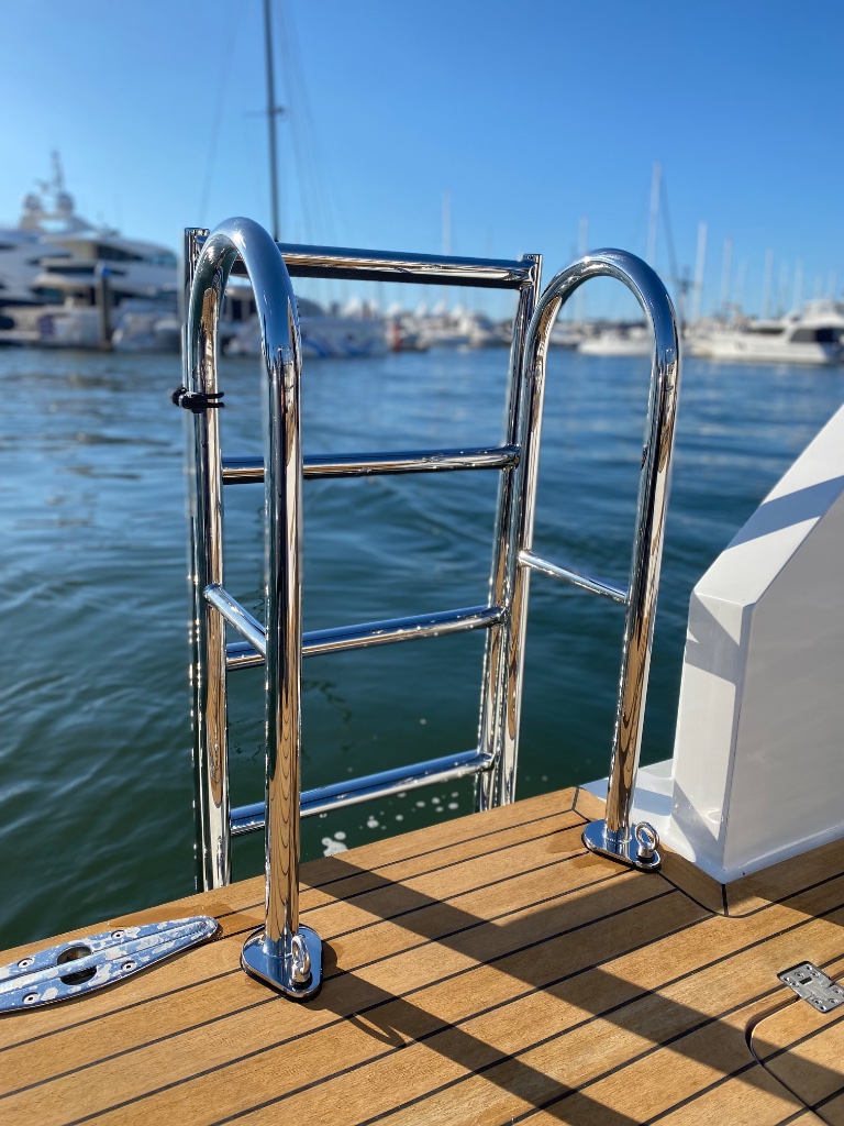 Deck hardware