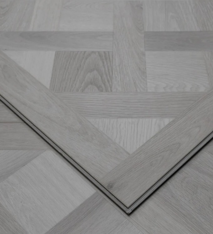Silver Grey Versailles Panels