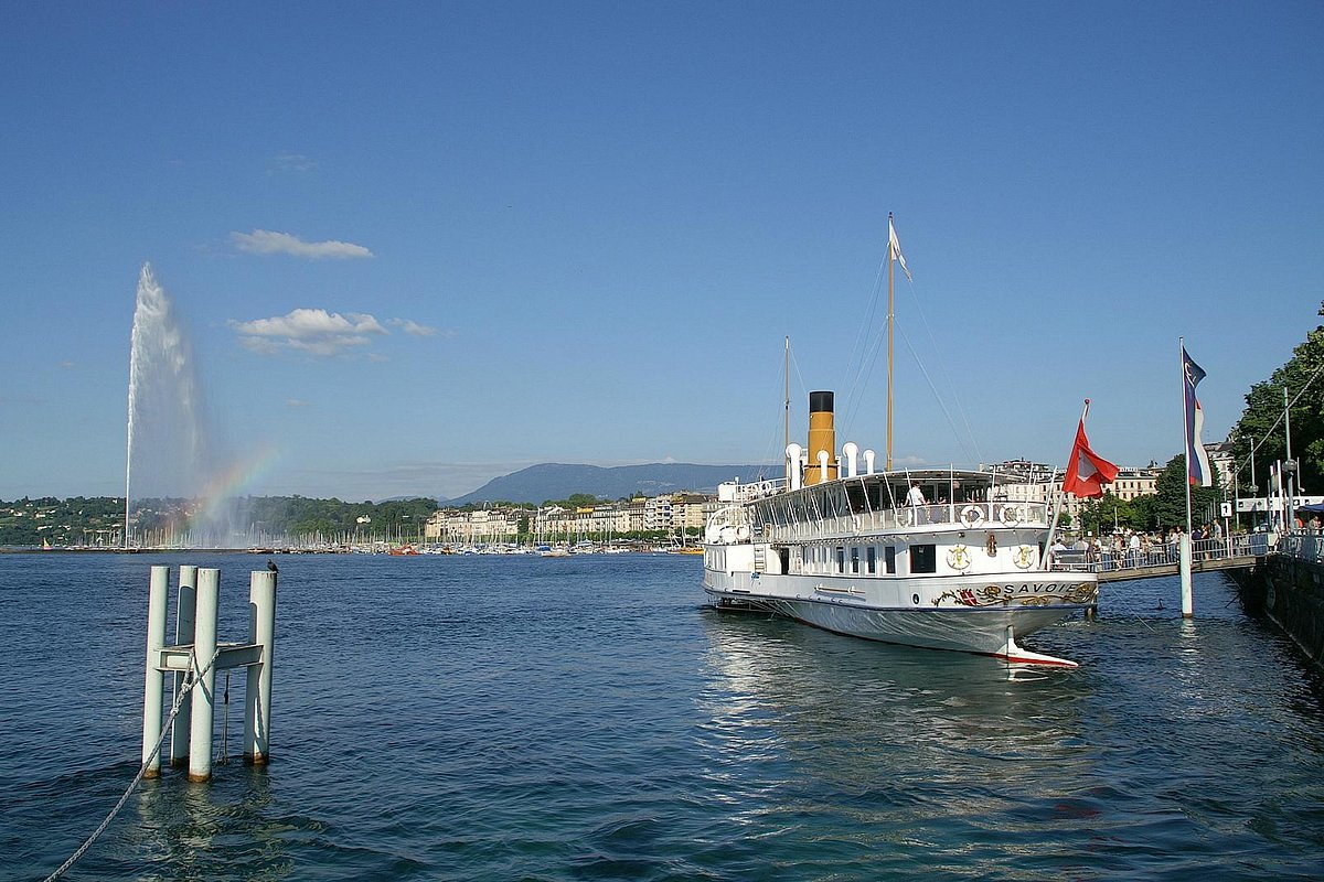Lake Geneva Cruise