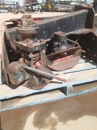 Ring feeders; drawbars; pintle hooks some unused-new; skid plates and some 50mm